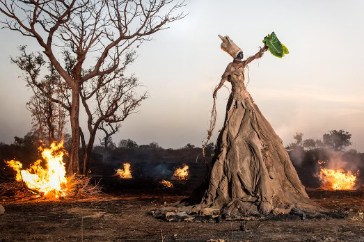 fabrice-monteiro-the-prophecy-senegal-designboom-07(1)