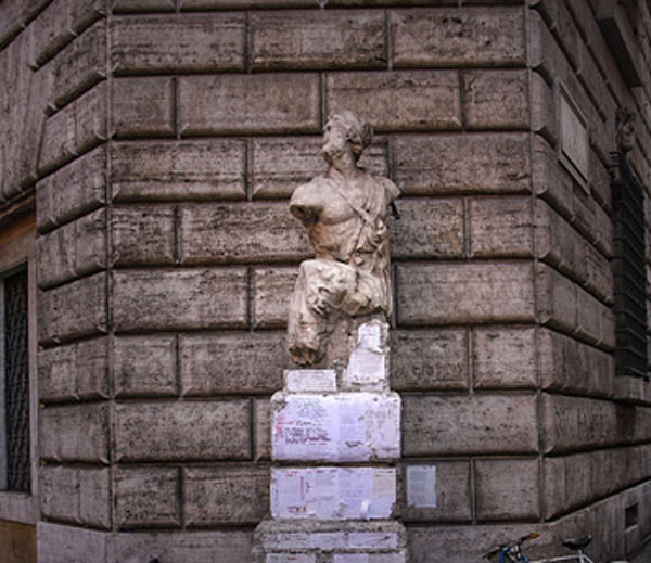 Pasquino a estátua falante de Roma