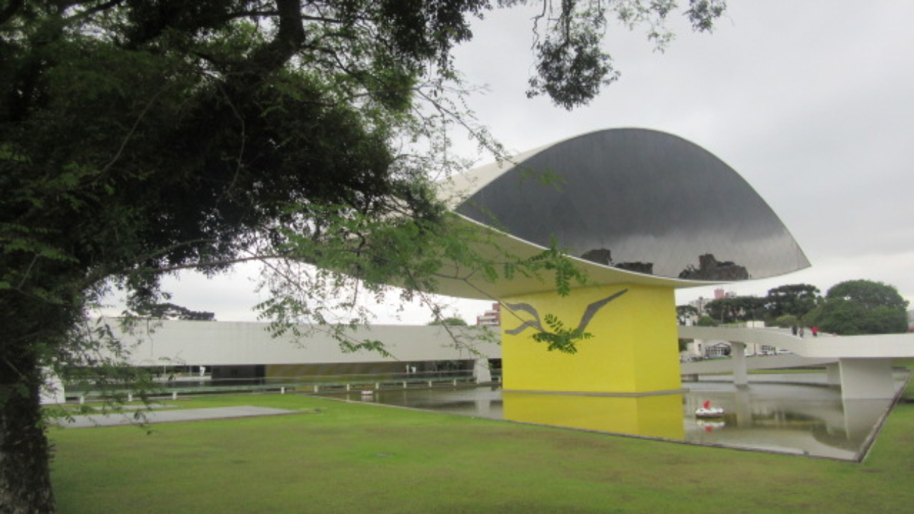 Museu Oscar Niemeyer em Curitiba